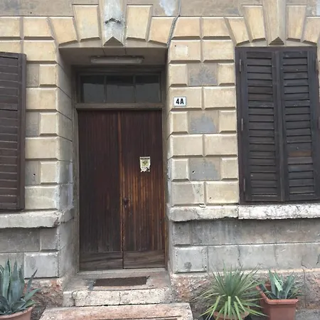 Segantini Trento, 2s Appartement *