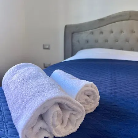 Segantini Trento, 2s Apartment